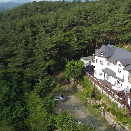 Another World Pension 경주 외부 사진