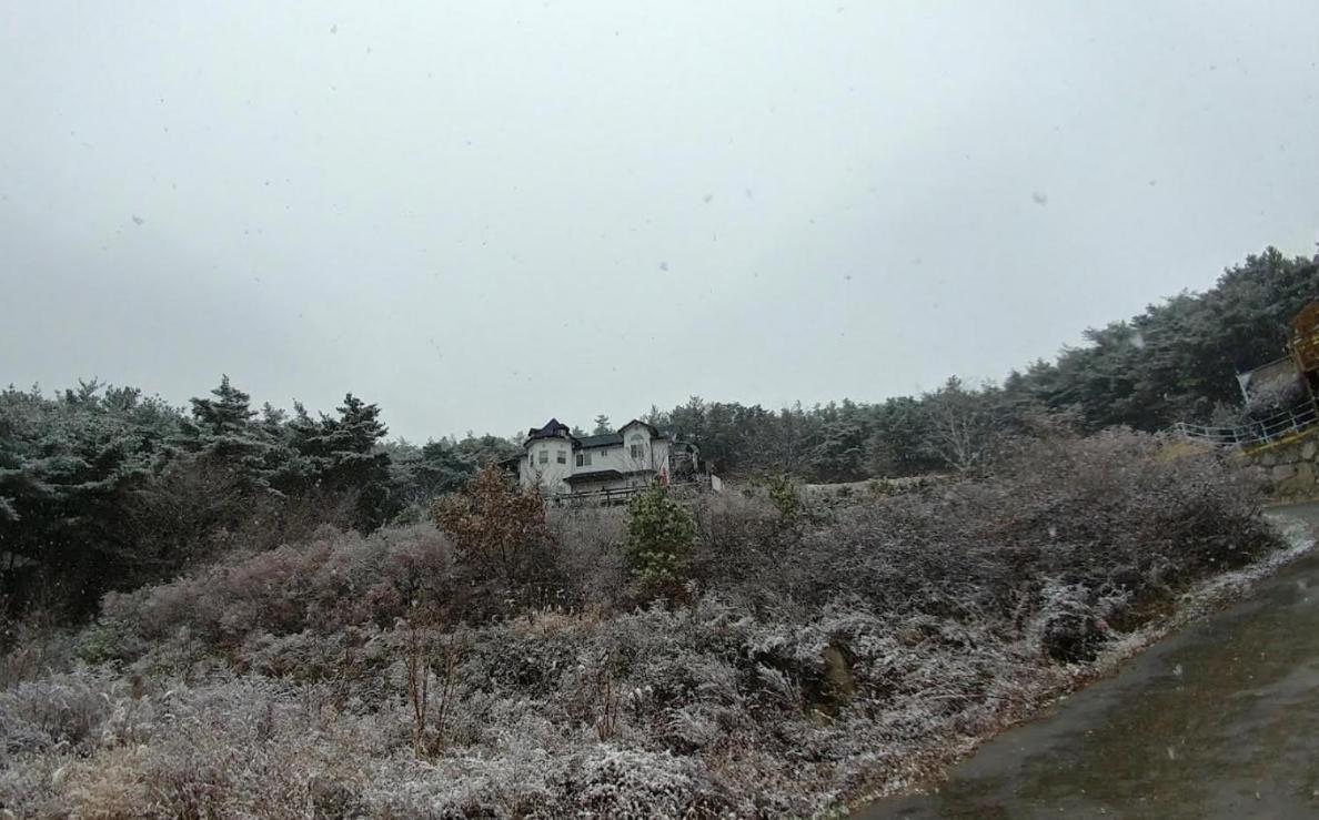 Another World Pension 경주 외부 사진